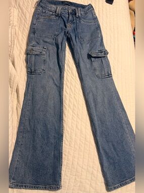 Y2K Aeropostale low/mid-rise Bootcut Cargo Jeans perfect condition size 0R